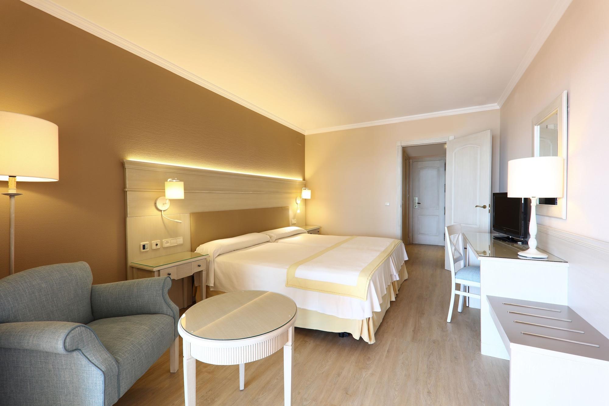 Iberostar Waves Malaga Playa Otel Torrox Dış mekan fotoğraf